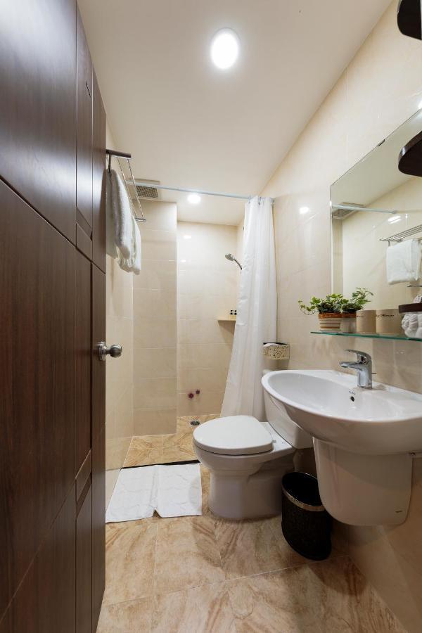Chez Mimosa Boutique - New Address 135 Tran Hung Dao Hotel Ho Chi Minh-stad Buitenkant foto